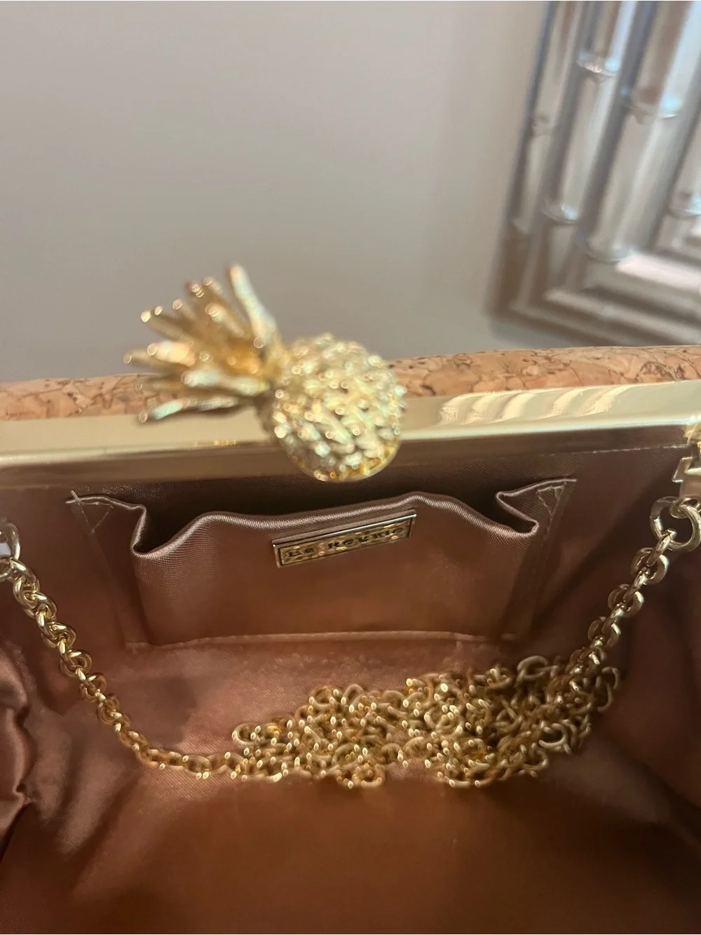 N/A elegant cork